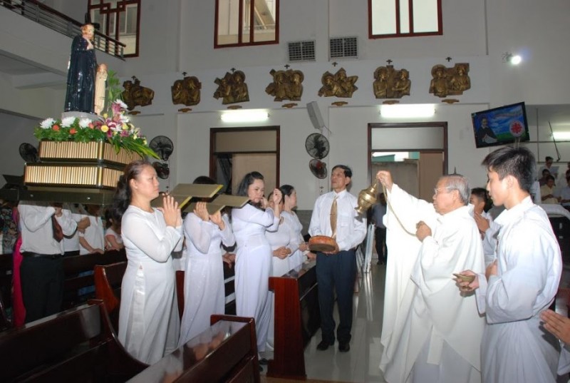 Ban Caritas mừng bổn mạng