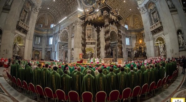 Vatican Khai mạc Thượng Hội Đồng Giám Mục về gia đình