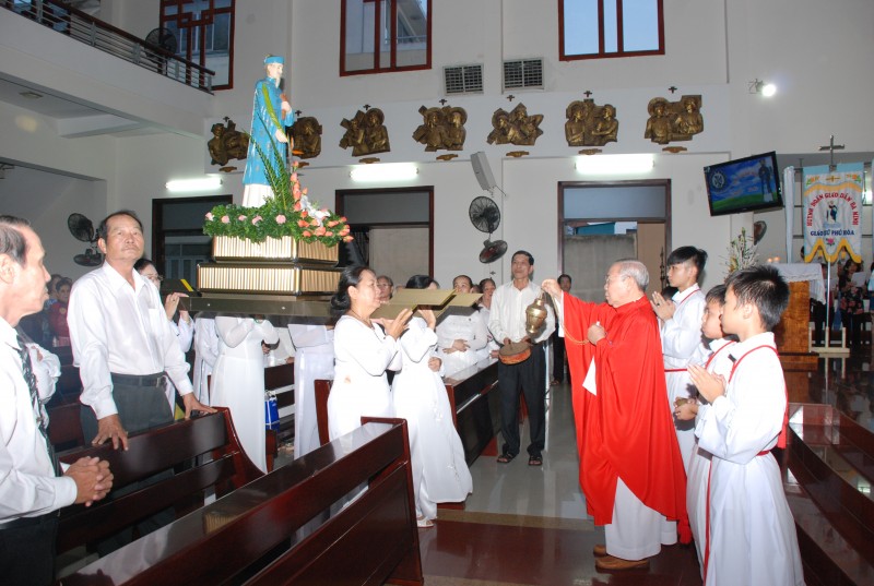 Huynh đoàn Đaminh mừng lễ bổn mạng