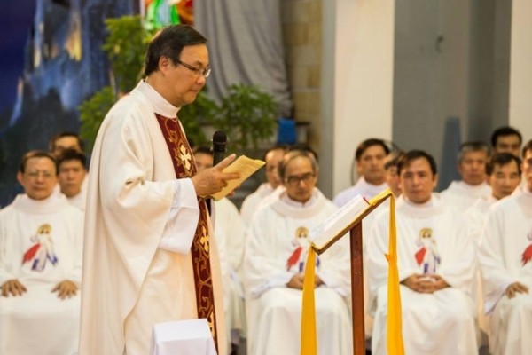 Giáo xứ Phú Bình: Đón cha tân chính xứ