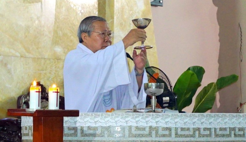 Thánh lễ tạ ơn 44 năm hồng ân linh mục