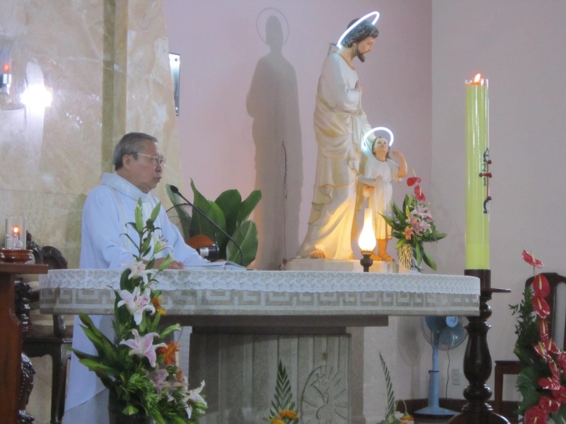 Thánh lễ Lòng Thương Xót Chúa với Loài Người