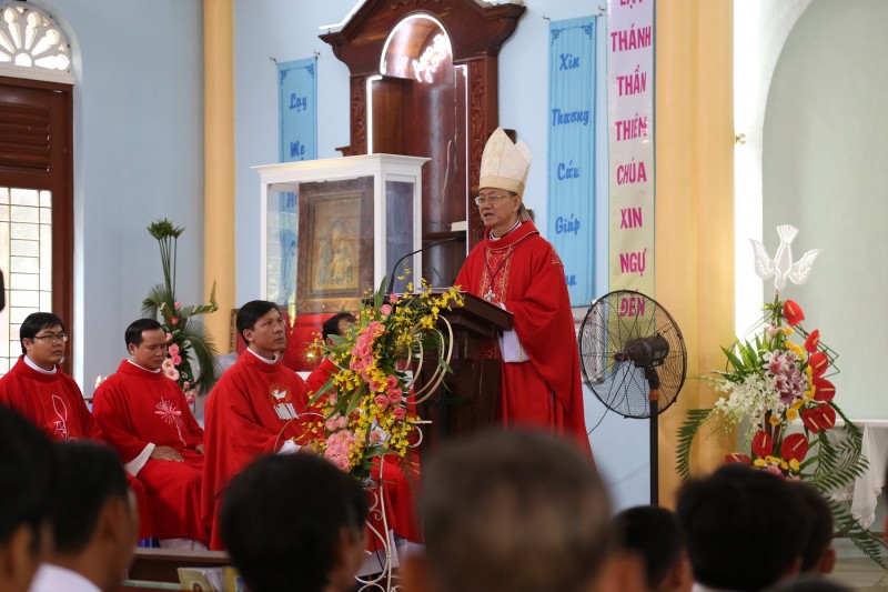 HỌ ĐẠO LA MÃ BẾN TRE : HỒNG ÂN 3 TRONG 1