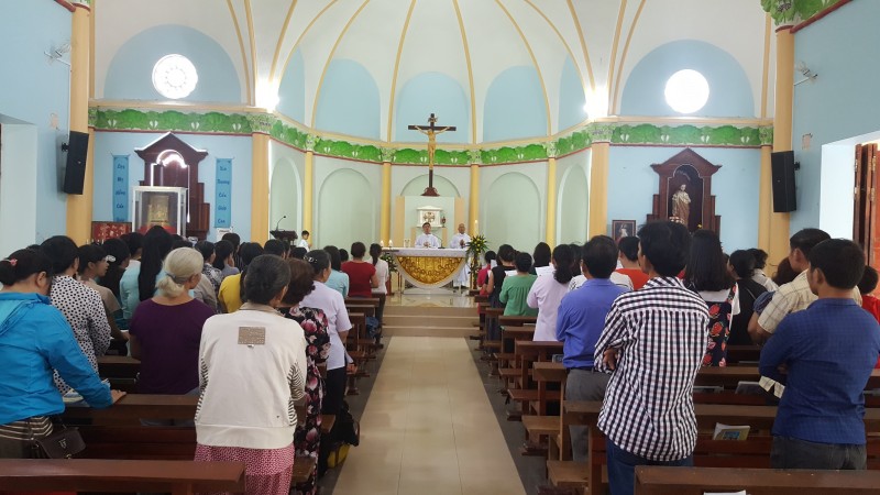 LA MÃ BẾN TRE : HÀNH HƯƠNG KÍNH MẸ NỮ VƯƠNG