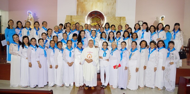 Hội Các Bà Mẹ Công Giáo Gx Phú Hoà mừng bổn mạng