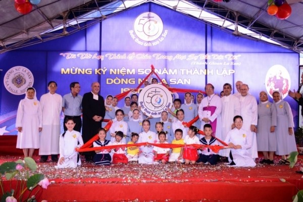 Dòng nữ Lasan: Kỷ niệm 50 năm thành lập