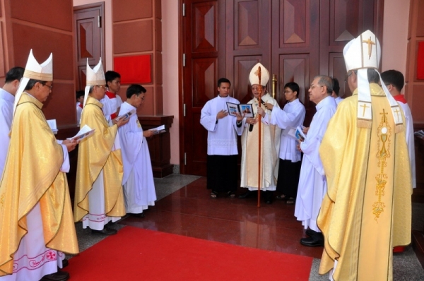 Giáo xứ Fatima Bình Triệu: Thánh lễ Cung hiến thánh đường