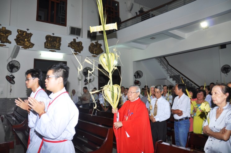 Cuộc rước lá kỷ niệm Chúa Giêsu bước vào Thành Jerusalem.