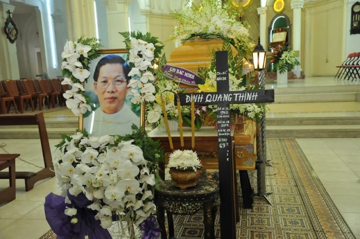 THÁNH LỄ AN TÁNG CHA GIUSE ĐINH QUANG THỊNH
