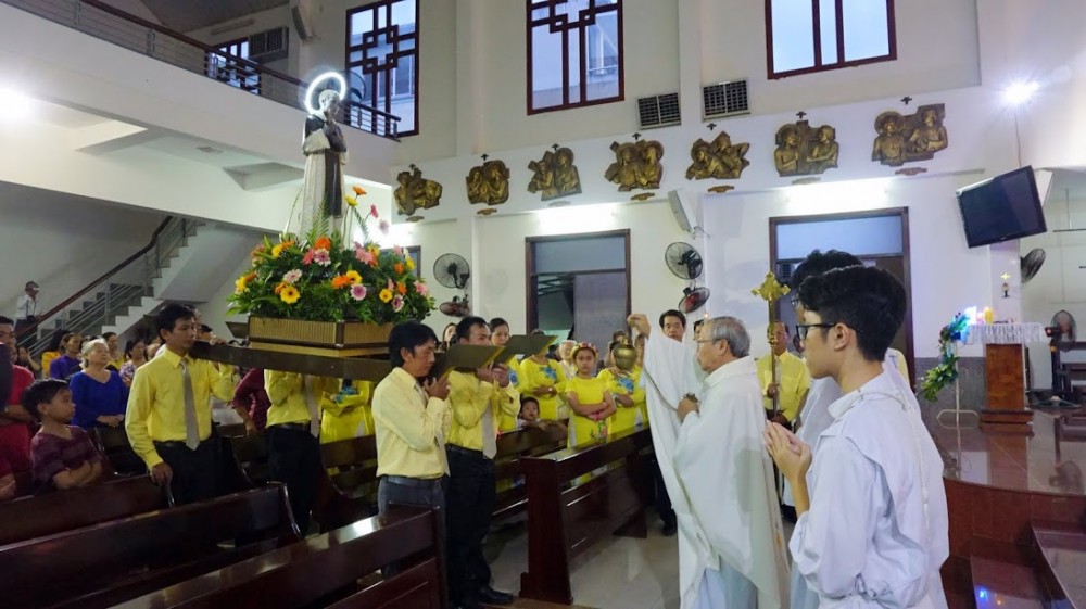 Thánh lễ kính Thánh Martin: Bổn mạng Giáo khu III