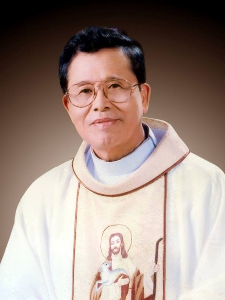 THÁNH LỄ AN TÁNG CHA ANTÔN NGUYỄN TRƯỜNG THĂNG : XIN VÂNG Ý CHA !