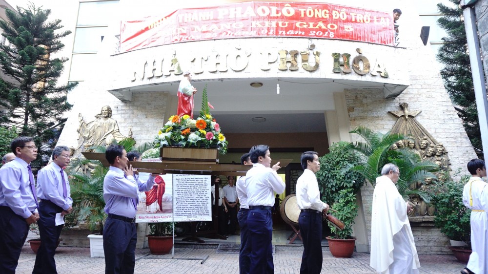 Lễ kính Thánh Phaolô Tông đồ Trở lại:  Bổn mạng giáo khu V