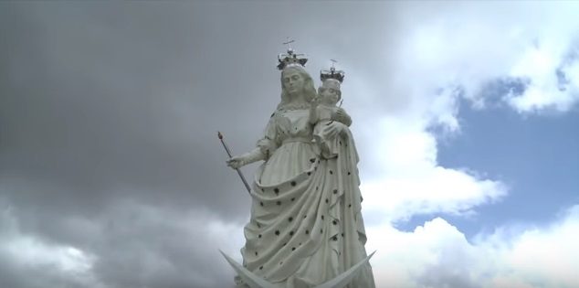 Kỳ quan thế giới: Tượng Đức Mẹ cao nhất trần gian ở Bolivia