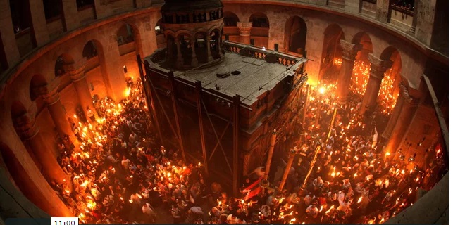 Video: Những người Việt Nam may mắn được dâng lễ tại Mộ Chúa trong Tuần Thánh