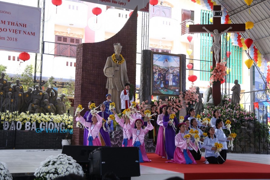 Trung Tâm Hành Hương Ba Giồng : Khai mạc năm Thánh các Thánh Tử Đạo Việt Nam