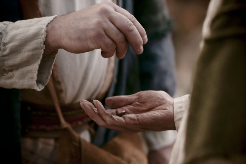 LÀM VÌ LÒNG MẾN