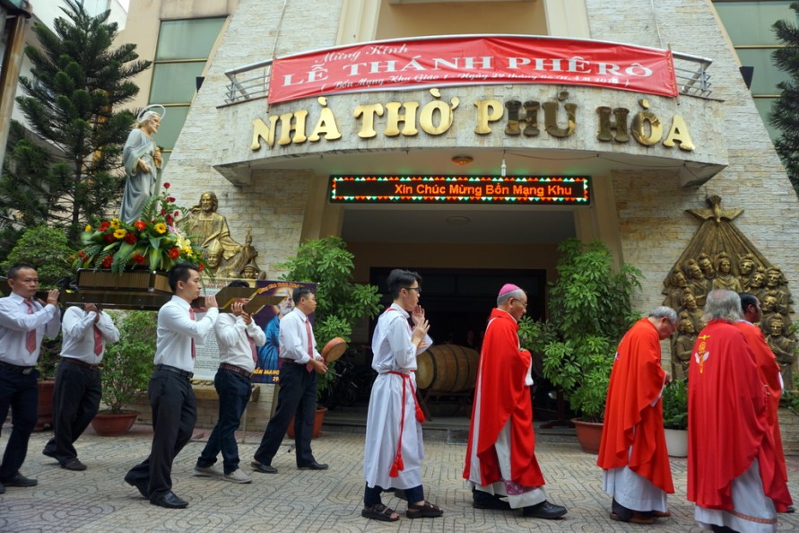 LỄ KÍNH THÁNH PHÊRÔ VÀ PHAOLÔ TÔNG ĐỒ