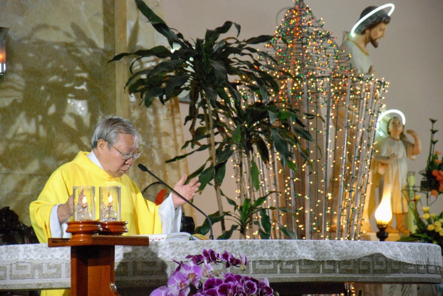 Thánh lễ mừng Chúa Giáng Sinh