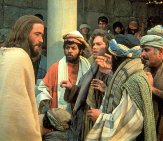 HÃY SỐNG CÔNG CHÍNH HƠN BIỆT PHÁI VÀ LUẬT SĨ﻿