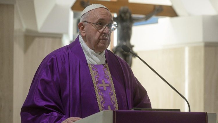 ĐTC Phanxicô: Các mục tử cần gần gũi với mọi người, quyết liệt không phải lúc nào cũng tốt