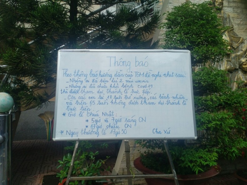 Thông báo : Giờ lễ  tháng 10-2021