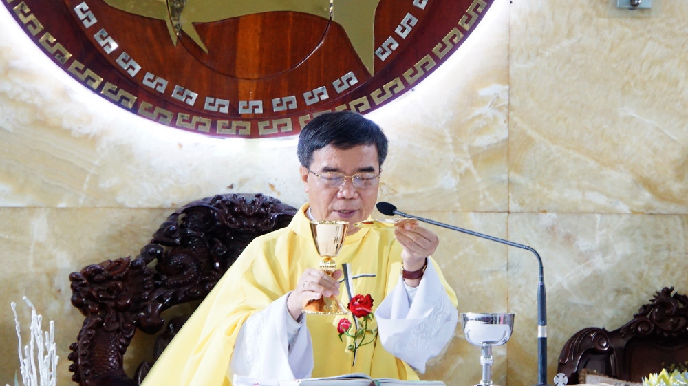 THÔNG BÁO : Thánh lễ mừng kỷ niệm thụ phong linh mục cha Vinh Sơn