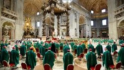 Lời nguyện tín hữu cầu nguyện cho Thượng Hội Đồng (Chúa Nhật và ngày thường)