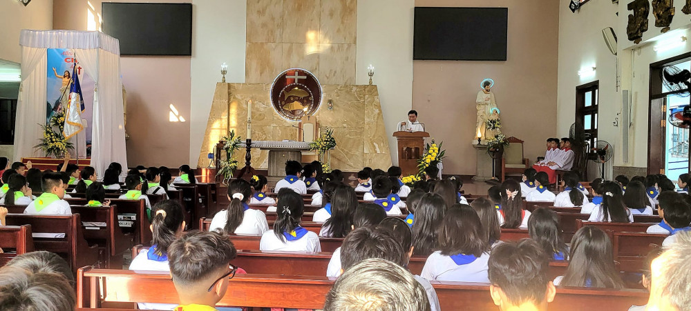 Phúc cho ai không thấy mà tin