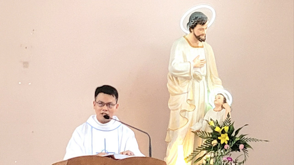 Thánh lễ thiếu nhi – Chúa về Trời