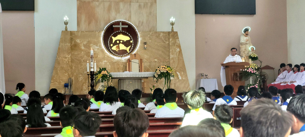 THÁNH LỄ CHÚA NHẬT V PHỤC SINH