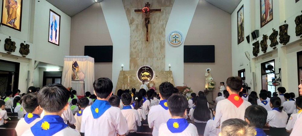 Thanh le kinh long Chua thuong xot (3)